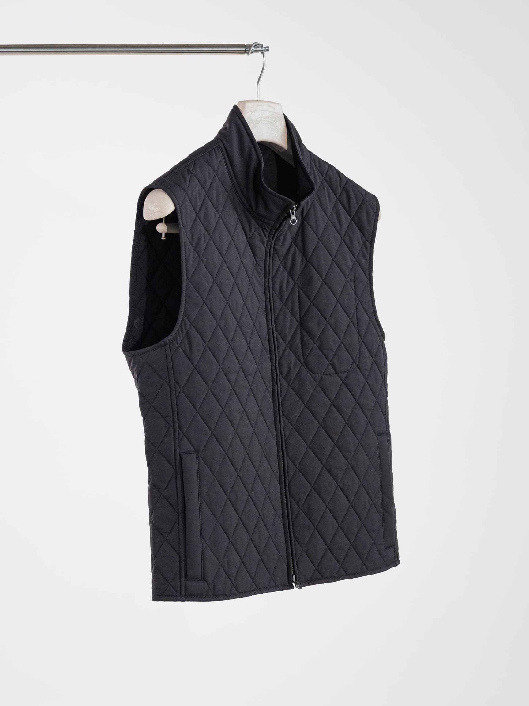 Quilted Gilet — prošívaná vesta na míru